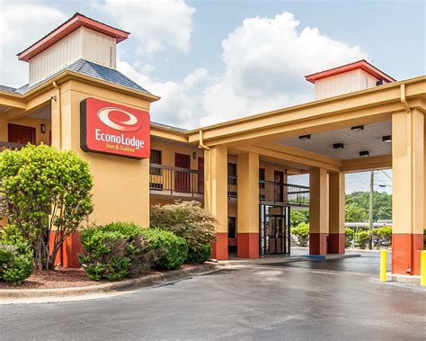 Econo inn - Room, 1 King Bed, Non Smoking. 193 sq ft. Sleeps 3. 1 King Bed. View deals for Econo Inn, including fully refundable rates with free cancellation. Near Gateway Arch. WiFi is free, and this motel also features laundry services and a 24-hour front desk. All …